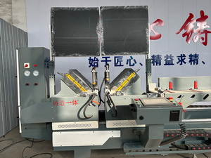 เครื่องเลื่อยองศา CNC แบบสองหัว ความแม่นยำสูง 45/90 องศา ระบบควบคุม 550 สำหรับทำหน้าต่างและประตูอลูมิเนียม - Product Image 2