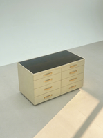 Coiffeuse de chambre à coucher avec plateau en verre, plateau multicouche en cuir microfibre, éclairage LED et armoire de rangement à tiroirs multiples pour maquillage