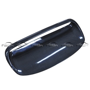 Cubierta de Fibra de Carbono Tipo S para el Capó Delantero del Motor para Subaru Impreza WRX STI con Ventilación de Admisión de Aire 2001+ - Product Image 3