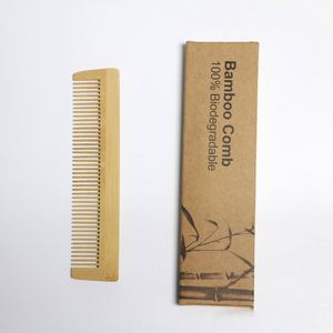 Peigne à cheveux jetable en bois naturel, logo personnalisé, peigne en bambou antistatique pour hôtel - Product Image 1