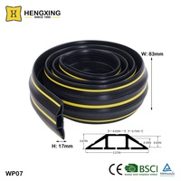 Prix d'usine temporaire enrouler doux 3 canaux protecteur de câble fil électrique PVC couvercle de cordon de sol
