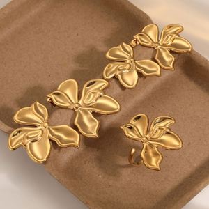 Collar para perro con nombre y cuentas de silicona impermeable y ajustable, conjunto de collar y pulsera para mascotas, ideal para DIY. - Product Image 1