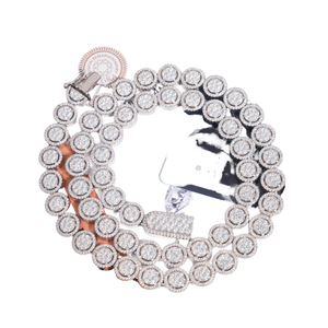 Collar de Cadena Cuadrada con Trébol de Cuatro Hojas, Chapado en Oro Blanco, con Moissanita y Plata de Ley 925 de 8mm, Diseño de Moda para Mujer - Product Image 1