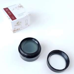 Perfume Sólido Japonés Kousaido Aroma a Sándalo Blanco 8g Fragancia Amaderada Elegante Portátil en Roll-On Aceite Esencial para Regalo - Product Image 3