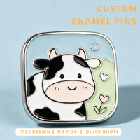 Épinglette personnalisée en émail dur avec motif de vache mignonne, épinglette de revers Kawaii en alliage de zinc plaqué argent de haute qualité pour cadeau promotionnel