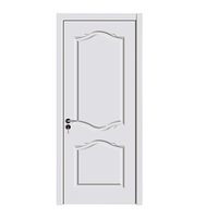 Porte intérieure coulissante moderne avec panneau en bois massif, noyau en MDF, surface et cadre finis en PVC
