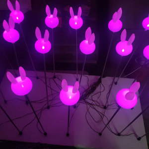 Lampadaire LED Lapin pour Extérieur, Éclairage de Jardin, Décoration de Festival, Poteau en Acier Inoxydable - Product Image 1