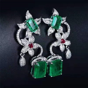 Newest Fancy Charming Diamond Gemstone Jewelry 18k Gold 4.1ct Natural Green <strong>Emerald</strong> <strong>Stud</strong> <strong>Earring</strong> for Women - Product Image 5