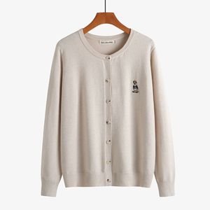 Cardigan en tricot pour femmes grandes tailles, col rond, pull épais, broderie ours, couleur unie, tailles MLXL2XL3XL, Europe et Amérique, Moyen-Orient - Product Image 3