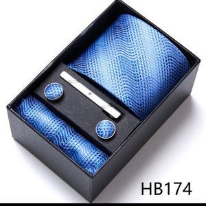 Elegant Men's Tie <b>Gift</b> <b>Set</b> - Perfect for Father's Day - Product Image 5