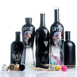 Botellas de cristal redondas para licor, botellas de 500ml, 750ml, color negro mate, de alta calidad, para whisky, tequila, ron, brandy