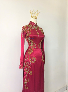 Robe de luxe en soie longue avec strass haut de gamme et manches longues pour femmes, en provenance du Vietnam - Product Image 4