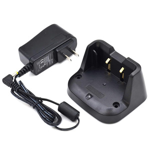 แท่นชาร์จสำหรับ FT 70dr SBR 24ฟุต70D ฟุต70 Ft70ds SBH 28แท่นชาร์จ15W เอาต์พุตแบตเตอรี่มาตรฐาน - Product Image 1