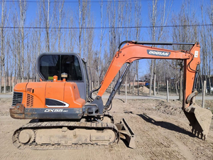 Mini-excavatrice sur chenilles d'occasion Doosan DX55, certifiée CE/EPA, moteur à haute efficacité, pompe, équipement de construction d'occasion - Product Image 3