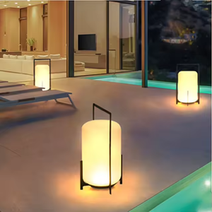 Lampada da Tavolo LED Portatile IP65 a Energia Solare, Lanterna Impermeabile per <span class=keywords><strong>Esterni</strong></span>, Patio, Giardino, Campeggio, Cene all'Aperto - Product Image 4