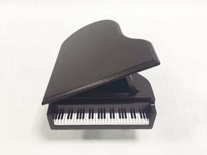 Elegante Caja Musical de Piano Clásica Personalizada para Niñas - Product Image 4