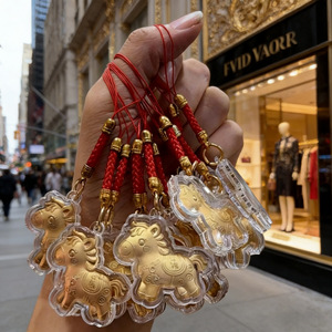 Pendentif en acrylique en forme de poney du zodiaque de l'année du Cheval, avec cordon rouge, cadeau pour les entreprises et promotion du Nouvel An - Product Image 3