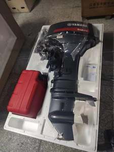 Moteur hors-bord Yamaha 4 temps F300BETX/FL300BETX 300 CV en excellent état pour bateau - Product Image 1