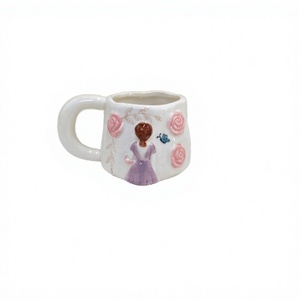 Taza de Café de Porcelana de Estilo Coreano, Creativa, con Figura en Relieve de Niña en la Parte Posterior, Pintada a Mano, Apta para Microondas - Product Image 2