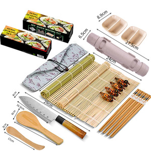 Kit de fabrication de <span class=keywords><strong>sushis</strong></span> pour la cuisine : Outils éducatifs DIY, moule à boulettes de riz à double compartiment en blé, et ensemble de rideaux à rouler en bambou - Product Image 6