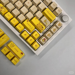 Ensemble de touches de clavier mécanique <span class=keywords><strong>Pikachu</strong></span> jaune en PBT à sublimation 130 touches, touches OEM rouge <span class=keywords><strong>gris</strong></span> Cherry Axis pour configurations personnalisées - Product Image 3