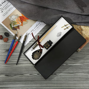 Set di Penne Calligrafiche con Piuma in Stile Europeo Vintage, Penna a Immersione con Inchiostro, Set per Scrittura con Penna Stilografica, Regalo di Compleanno - Product Image 3