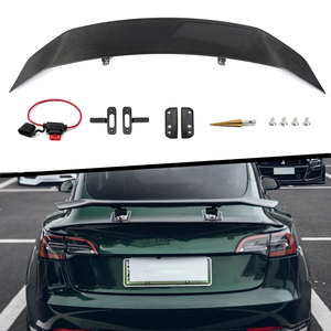 Aileron arrière électrique réglable en fibre <span class=keywords><strong>de</strong></span> carbone <span class=keywords><strong>de</strong></span> qualité supérieure pour <span class=keywords><strong>Tesla</strong></span> <span class=keywords><strong>Model</strong></span> <span class=keywords><strong>3</strong></span> & Y, amélioration aérodynamique légère - Product Image 1