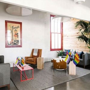 Bandera de Escritorio Personalizada con Logotipo Impreso, Doble Cara, Estilo Bandera Nacional, para Publicidad, Venta al Por Mayor - Product Image 6