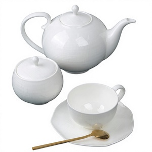 Service de vaisselle en céramique gaufrée <span class=keywords><strong>PITO</strong></span> – Assiettes et plats blancs en porcelaine fine (Bone China) - Product Image 3