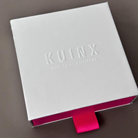 Boîtes cadeaux en papier rigide de luxe avec logo personnalisé, impression en relief, emballage de parfum avec ruban