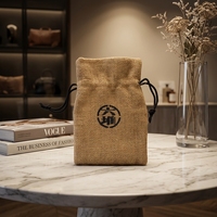 Sacs en toile de jute de petite taille en gros, pochettes pour emballages cadeaux, sacs à cordon avec logo