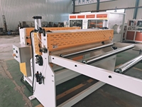 Ligne de production de tapis de voiture QINGHANG TPE Thermoformage |   Machine de formage sous vide par extrusion entièrement automatique pour plaques de filament PE ABS