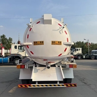 Camions d'aspiration des eaux usées Sinotruck Howo 4X2 de 10 000 litres, d'occasion, pour la vente en Angola