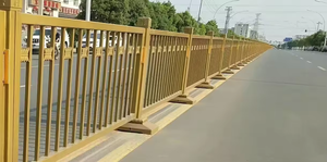 Barandilla de seguridad de hierro y acero para colisiones, valla de pasamanos para hombre, barrera de carretera de aislamiento vehicular, barandilla personalizada para pasamanos del Reino Unido - Product Image 5