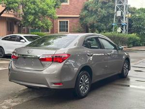 2017 2020 per <span class=keywords><strong>Toyota</strong></span> <span class=keywords><strong>Corolla</strong></span> 5 posti auto usata 1.2T Turbo benzina cambio automatico R15 pneumatici <span class=keywords><strong>dimensioni</strong></span> tessuto sedili FWD Drive posteriore ACC - Product Image 3