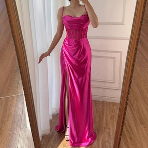 <span class=keywords><strong>Robe</strong></span> de <span class=keywords><strong>soirée</strong></span> Serene Hill 2026 LA73153, fuchsia, sirène, cœur, plissée, en satin de soie, avec bretelles spaghetti, pour bal de promo - Product Image 1