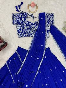 Colección de Lehenga Saree de Lujo con Volantes Estilo Bollywood, en Poliéster Faux Georgette con Intrincado Trabajo de Hilo y Lentejuelas, Ideal para Fiestas - Product Image 5