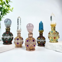 Bouteilles de parfum en cristal naturel fantaisie en gros, flacons d'huile essentielle vides avec bouchon boule et pointe en cristal pour cadeaux en cristal