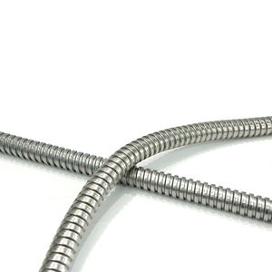 ท่อป้องกันสายไฟฟ้ามีความยืดหยุ่นแบบ201ทำจากสแตนเลสสตีลผลิตจากพลาสติกลูกฟูกผลิตตามขนาดมาตรฐาน - Product Image 5