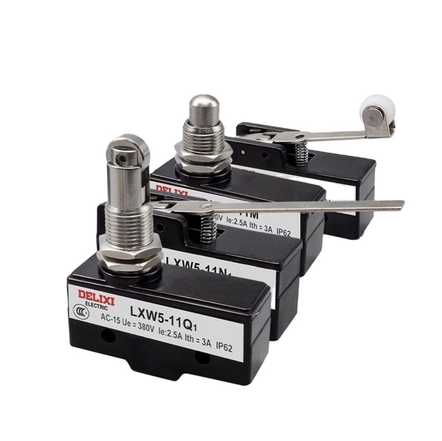 Delixi New Original LXW5 Travel Z-15GW22-B Limit Z Micro Switch YXW-5 11G1 G2 Q1 M N1
