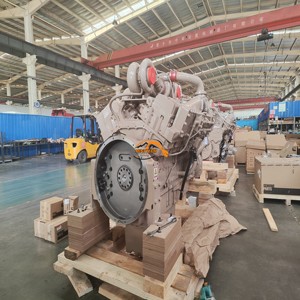 שינוי מנוע דיזל חדש מדגם <span class=keywords><strong>KTA50</strong></span>-C1600 <span class=keywords><strong>KTA50</strong></span> עבור משאית עפר כרייה מדגם Belaz 75131 עם מנוע קאמינס - Product Image 3