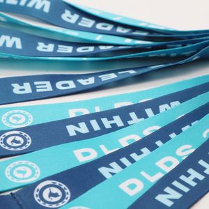 Lanyards de Poliéster al por Mayor, Lanyard Sublimado para el Cuello, Lanyard con Logotipo Personalizado, Porta Identificaciones para Conferencias de Liderazgo - Product Image 4