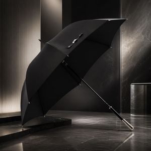 Parapluie droit automatique de luxe en métal avec logo personnalisé OEM, cadre en aluminium épaissi, 8 baleines, idéal comme cadeau d'affaires - Product Image 1