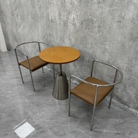 Ensemble table et chaises en acier inoxydable, durable, résistant à l'eau, facile à nettoyer, mobilier d'extérieur moderne pour restaurants et usage domestique