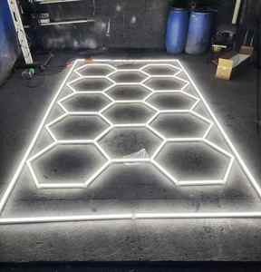 إضاءة LED سداسية الشكل قابلة للتخصيص للسقف المعلق، إضاءة LED تفصيلية على شكل خلية النحل للتعليق والديكور - Product Image 6