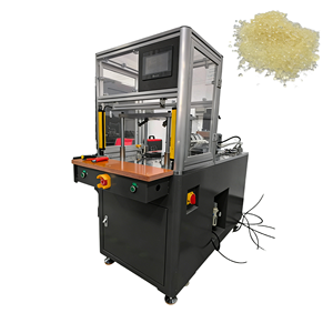 Machine de moulage basse pression sans points noirs avec système d'extrusion à vis pour une production propre - Product Image 1