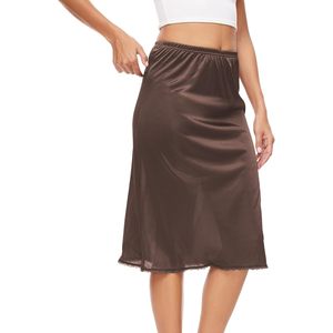 กระโปรงซับในผ้าไหมสำหรับผู้หญิง ความยาวปานกลาง แต่งขอบด้วยลูกไม้ - Product Image 2