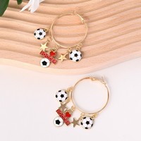 Boucles d'oreilles sportives PARTYMENT en métal électroplaqué avec grand pendentif étoile de football
