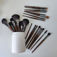 Produit de livraison directe, meilleur ensemble de pinceaux de maquillage de luxe de qualité supérieure, professionnel, végétalien, 24 pièces, brun, pinceaux de maquillage synthétiques professionnels