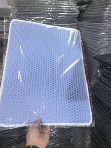 Tapis de litière pour chat en EVA <span class=keywords><strong>double</strong></span> couche alvéolé - Anti-trace, antidérapant, imperméable et lavable pour toutes les litières pour chats - Product Image 4